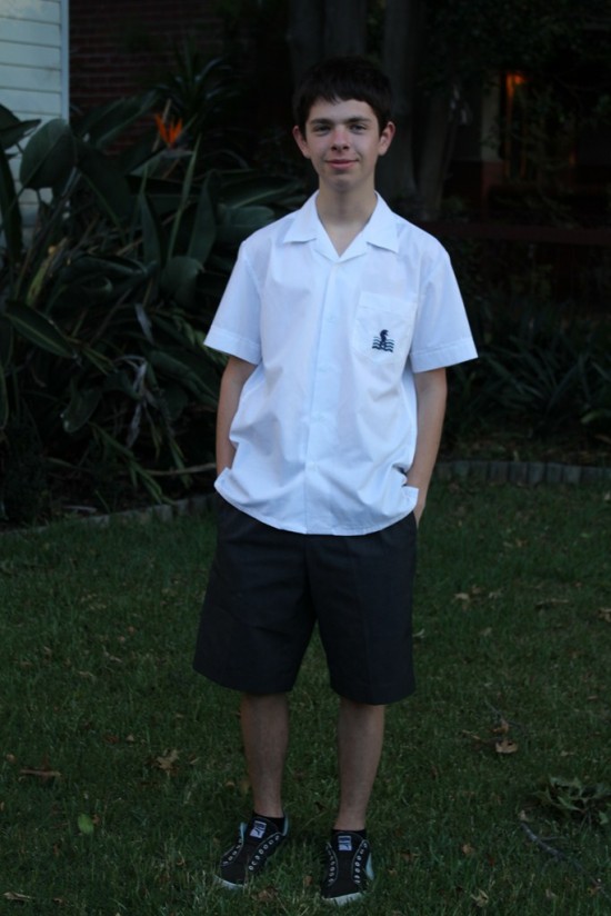 Ich in meiner Schuluniform Ich in meiner Schuluniform